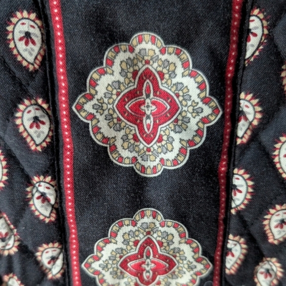 Vera Bradley Classic Black Paisley Shoulder Bag & Cosmetic Bag Set - Picture 6 of 10